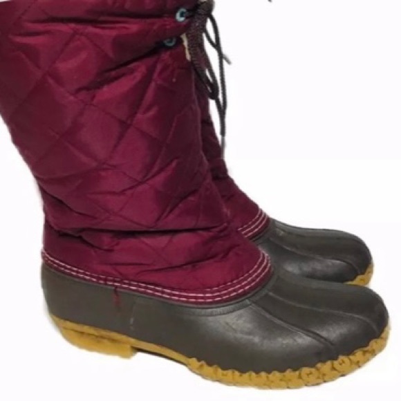 L.L. Bean Shoes - LL Bean Burgundy Quilted Duck Boots.